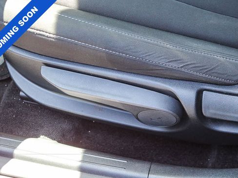 Used 2023 Hyundai Elantra SEL w/ Convenience Package FWD image 27