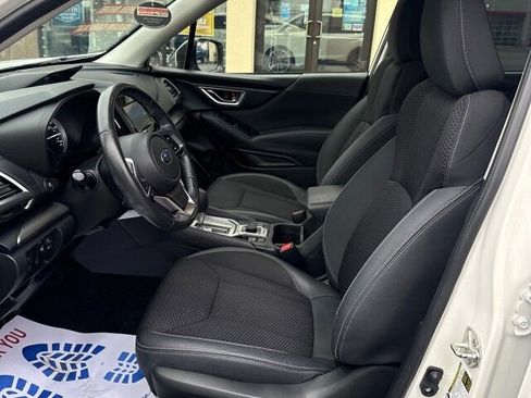 Used 2019 Subaru Forester Premium image 10