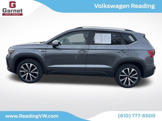 Certified 2022 Volkswagen Taos SE w/ Driver Assistance Package video 2