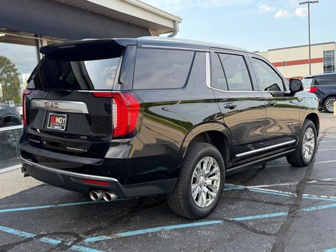 Used 2022 GMC Yukon Denali w/ Advanced Technology Package AWD/4WD image 6