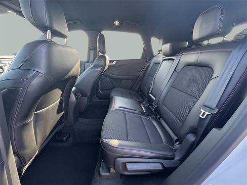 Certified 2023 Ford Escape ST-Line w/ Tech Pack #1 image 22