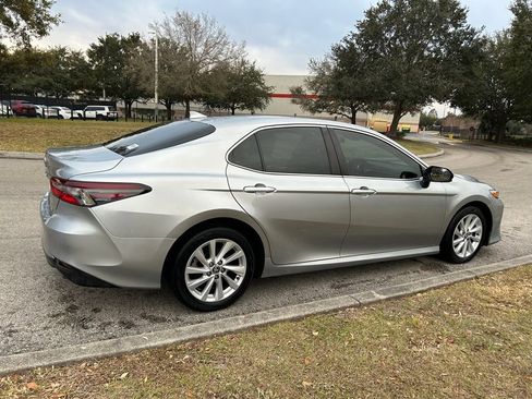 Certified 2023 Toyota Camry LE image 5