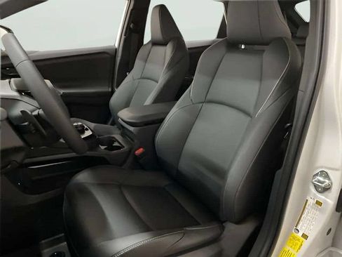 Used 2026 Toyota bZ AWD/4WD image 42
