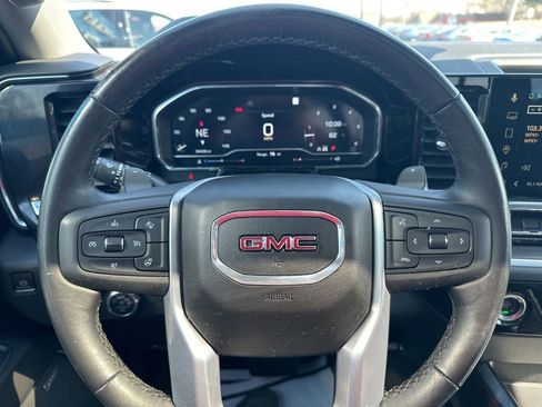 Used 2022 GMC Sierra 1500 SLT w/ SLT Convenience Package image 24