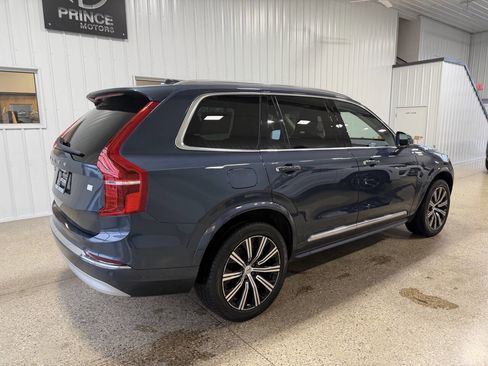 Used 2022 Volvo XC90 T8 Inscription image 41