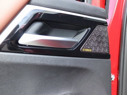 New 2025 Mitsubishi Outlander SEL image 22