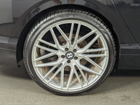 Used 2014 Bentley Flying Spur W12 AWD/4WD image 13