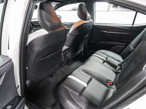Certified 2025 Toyota Camry SE w/ Convenience Package FWD image 19