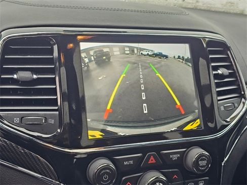 Used 2021 Jeep Grand Cherokee SRT image 21