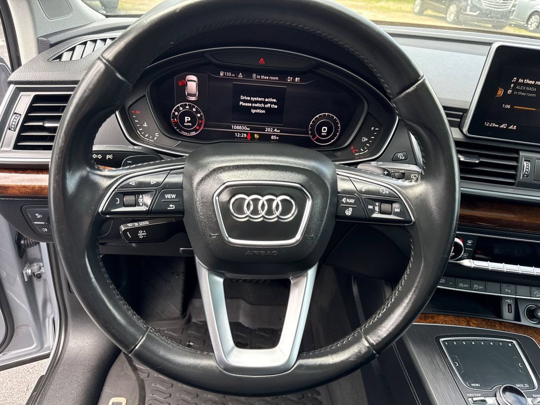 Used 2018 Audi Q5 2.0T Premium Plus w/ Premium Plus Package AWD/4WD image 13
