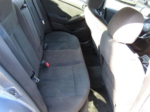 Used 2011 Nissan Altima 2.5 S w/ Convenience Pkg FWD image 25