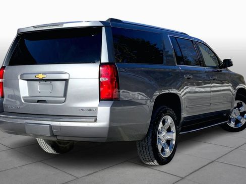 Used 2019 Chevrolet Suburban Premier image 13