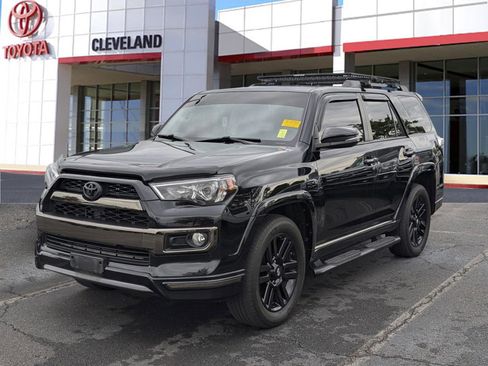 Used 2019 Toyota 4Runner Limited AWD/4WD image 4
