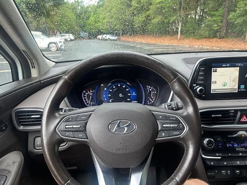 Used 2020 Hyundai Santa Fe Limited FWD image 8