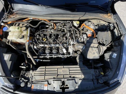 Used 2020 Ford Escape SE Sport image 45