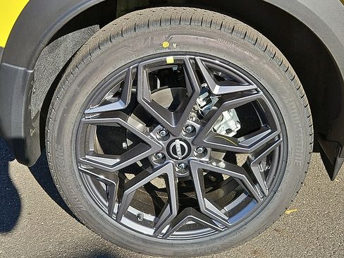 New 2026 Nissan Kicks SR w/ SR Premium Package image 7