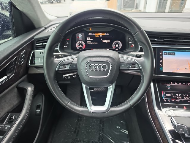 Used 2020 Audi Q8 Prestige AWD/4WD image 12