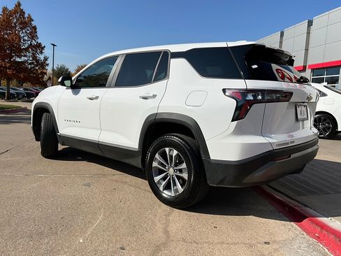Used 2025 Chevrolet Equinox LT image 8