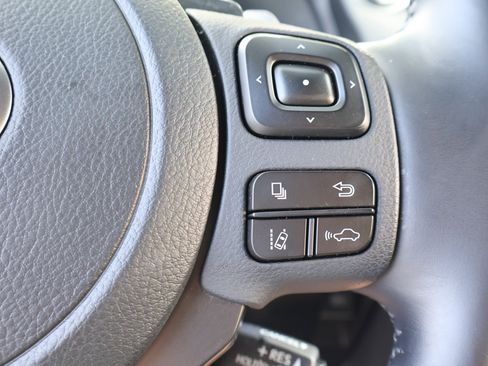 Used 2024 Lexus IS 300 w/ Premium Package image 25