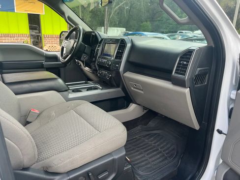 Used 2020 Ford F150 XLT w/ Equipment Group 302A Luxury AWD/4WD image 30
