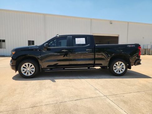Used 2024 Chevrolet Silverado 1500 Custom AWD/4WD image 4