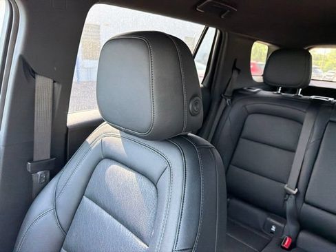 Used 2025 Chevrolet Equinox LT w/ Convenience Package II AWD/4WD image 59