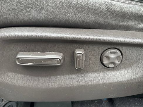 Used 2018 Honda Odyssey EX-L image 18