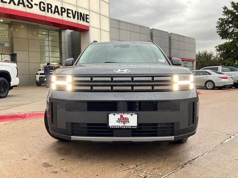 Used 2025 Hyundai Santa Fe SEL image 4