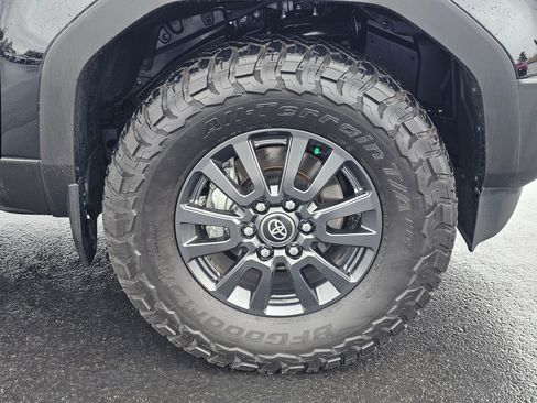 Used 2025 Toyota Land Cruiser 1958 image 9