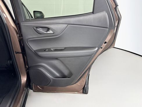 Used 2019 Chevrolet Blazer LT image 27