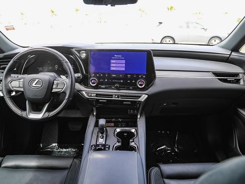Used 2025 Lexus RX 450h AWD w/ Convenience Package image 12