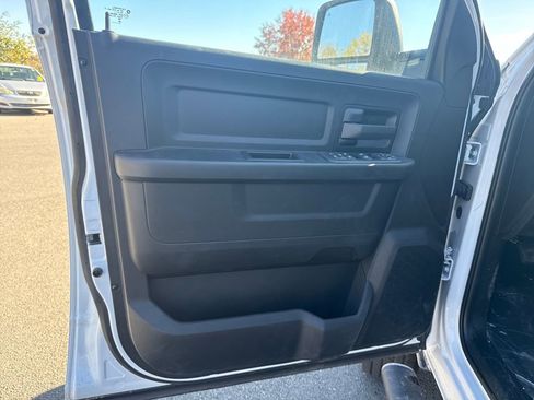 New 2026 RAM 3500 Tradesman image 12