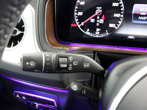 Used 2024 Mercedes-Benz G 550 image 22