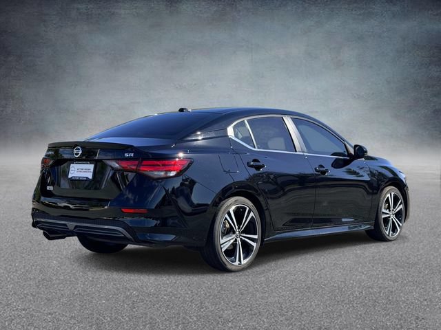 Used 2022 Nissan Sentra SR w/ Electronics Package FWD image 2