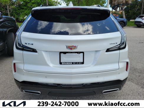 Used 2024 Cadillac XT4 Sport FWD image 8
