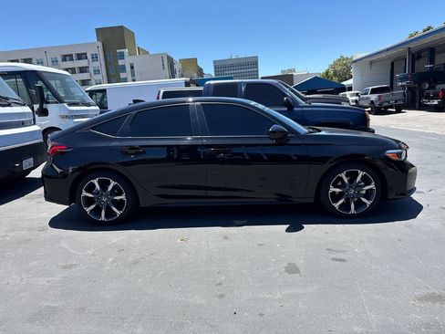 Used 2025 Honda Civic Sport Touring image 5