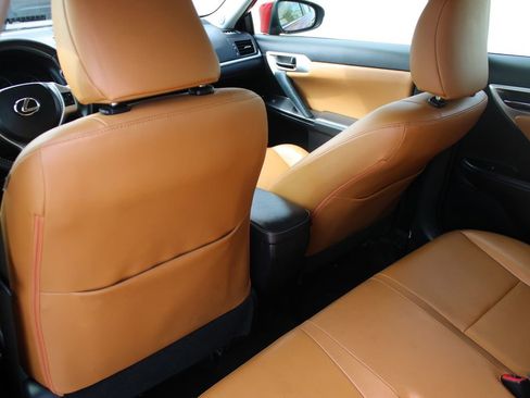 Used 2013 Lexus CT 200h w/ Premium Pkg w/Navigation image 27