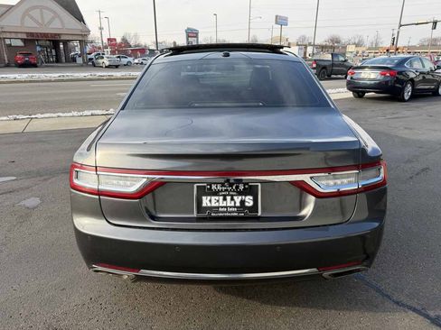 Used 2017 Lincoln Continental Reserve image 4