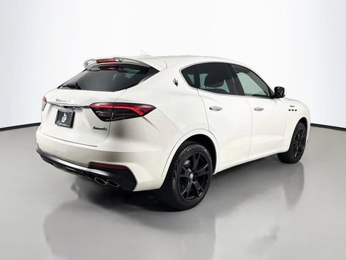 Used 2023 Maserati Levante Modena AWD/4WD image 5