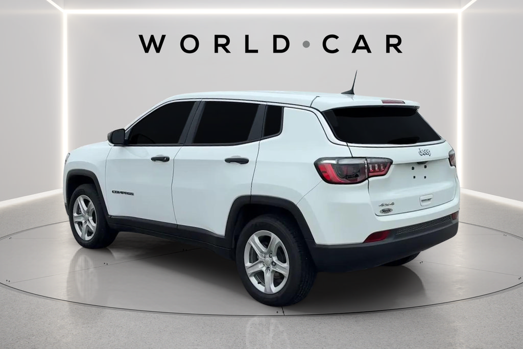 Used 2023 Jeep Compass Sport AWD/4WD image 9