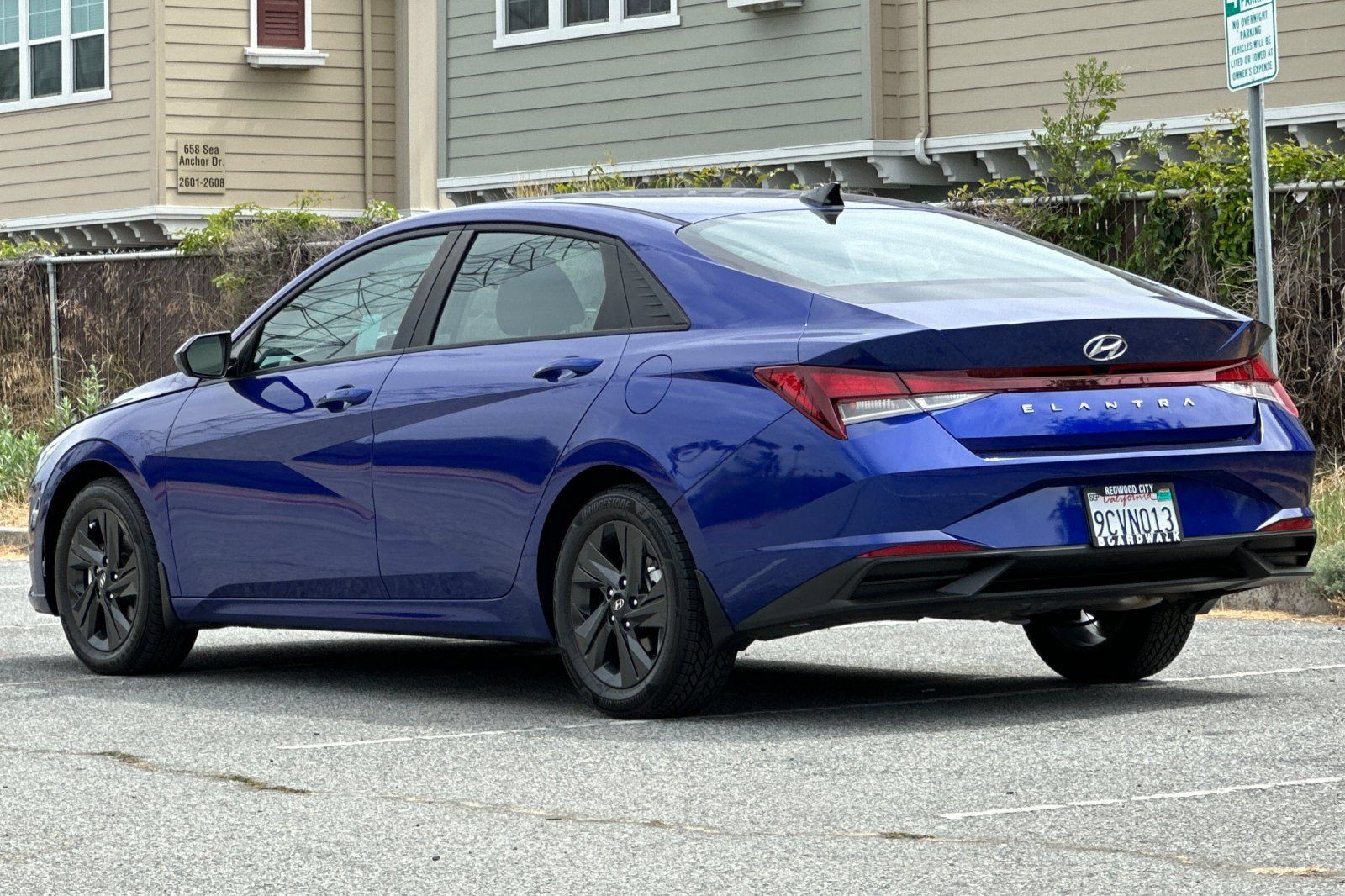 Used 2023 Hyundai Elantra SEL FWD image 6