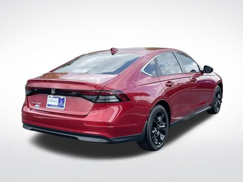 Certified 2025 Honda Accord LX image 6