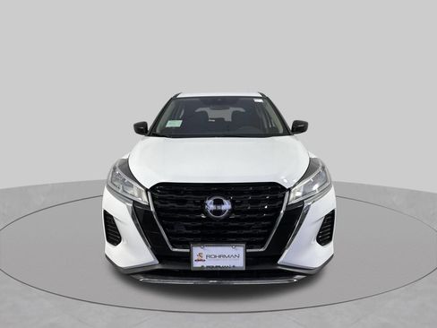 Used 2025 Nissan Kicks Play S FWD image 25