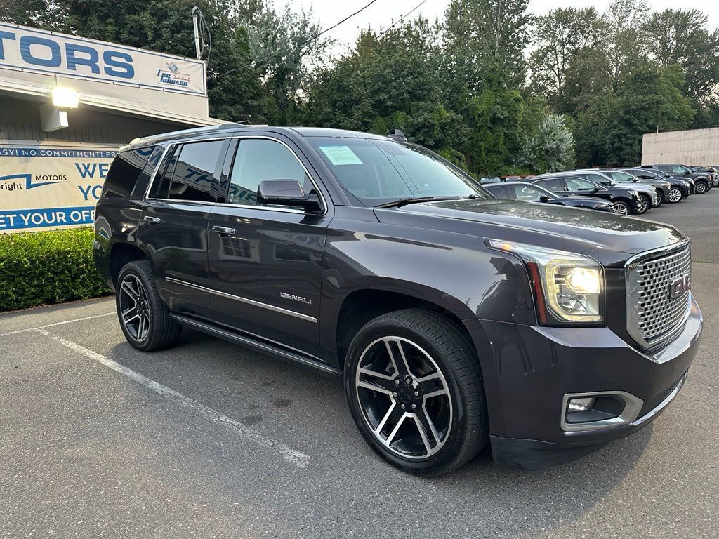 Used 2016 GMC Yukon Denali w/ Open Road Package AWD/4WD image 3