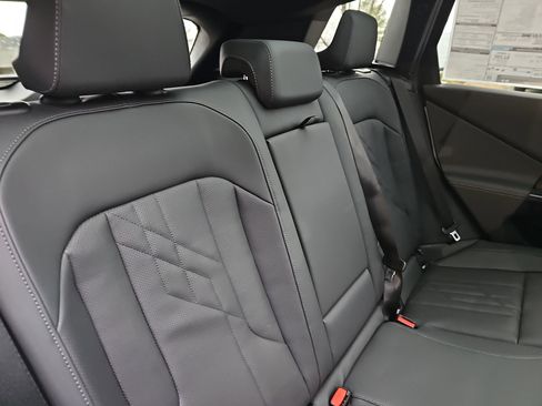 New 2026 BMW X3 xDrive30 w/ Premium Package image 12