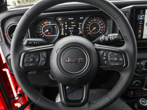 New 2026 Jeep Wrangler Unlimited Rubicon image 25