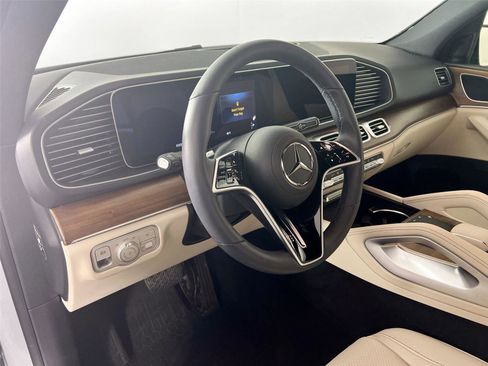 Certified 2024 Mercedes-Benz GLE 350 4MATIC image 10