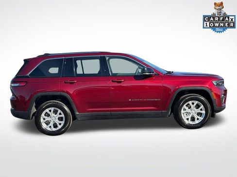Certified 2023 Jeep Grand Cherokee Limited image 9