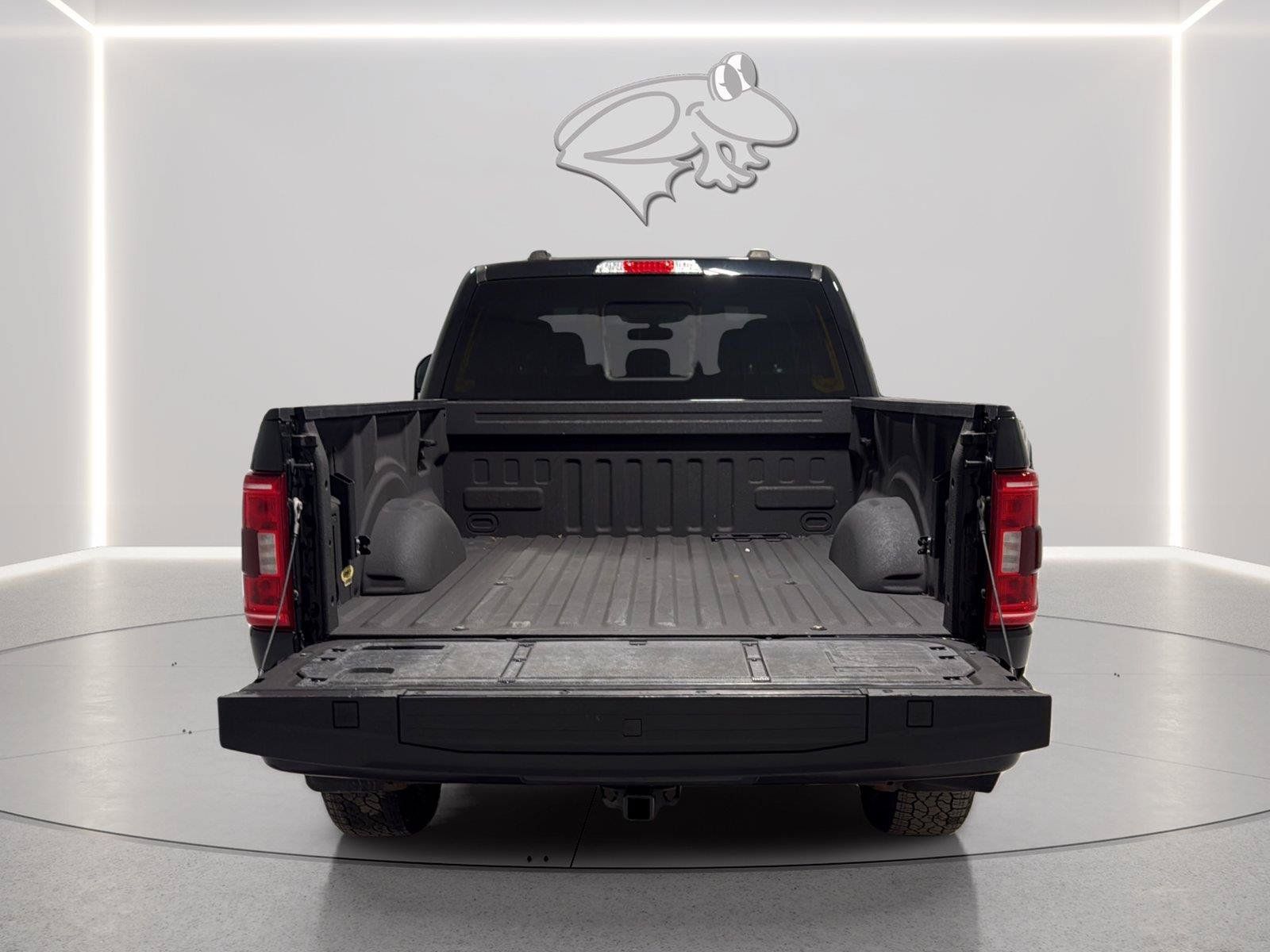 Used 2022 Ford F150 XLT w/ Equipment Group 302A High AWD/4WD image 5