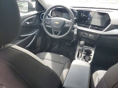 New 2026 Chevrolet Trax LS FWD image 11